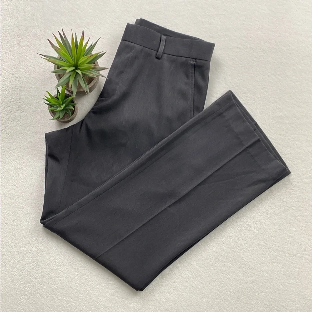 JF J. Ferrar Flat Front Classic Fit Dress Pant/Trouser (30x30, Gray)